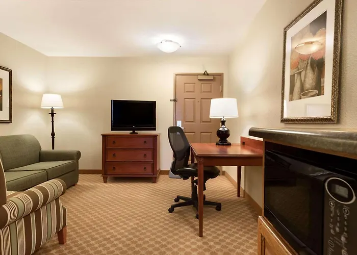 Country Inn & Suites By Radisson, Peoria North, Il