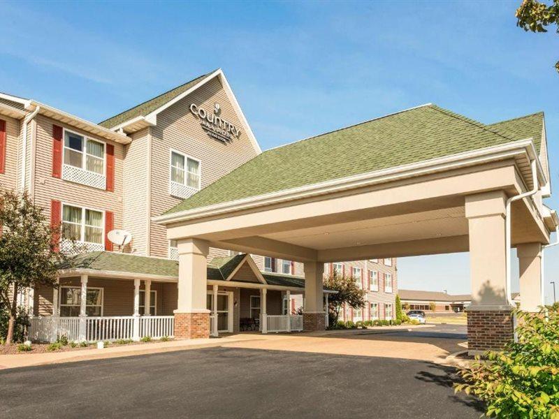 Hotel Country & By Radisson, North, Il