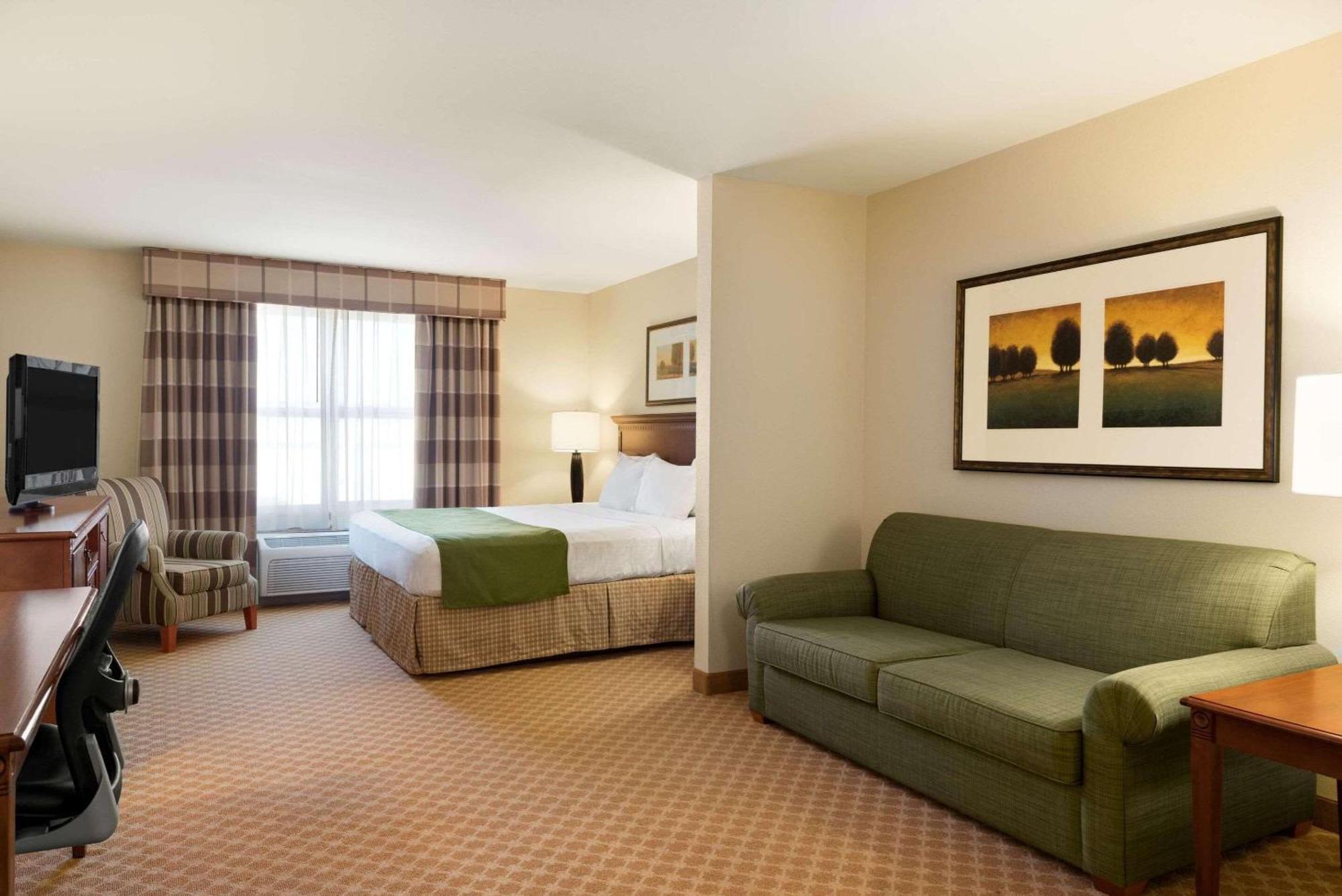 Country & By Radisson, North, Il Hotel Peoria